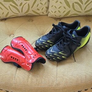 Soccer Cleats (1y) Plus Shin Guards